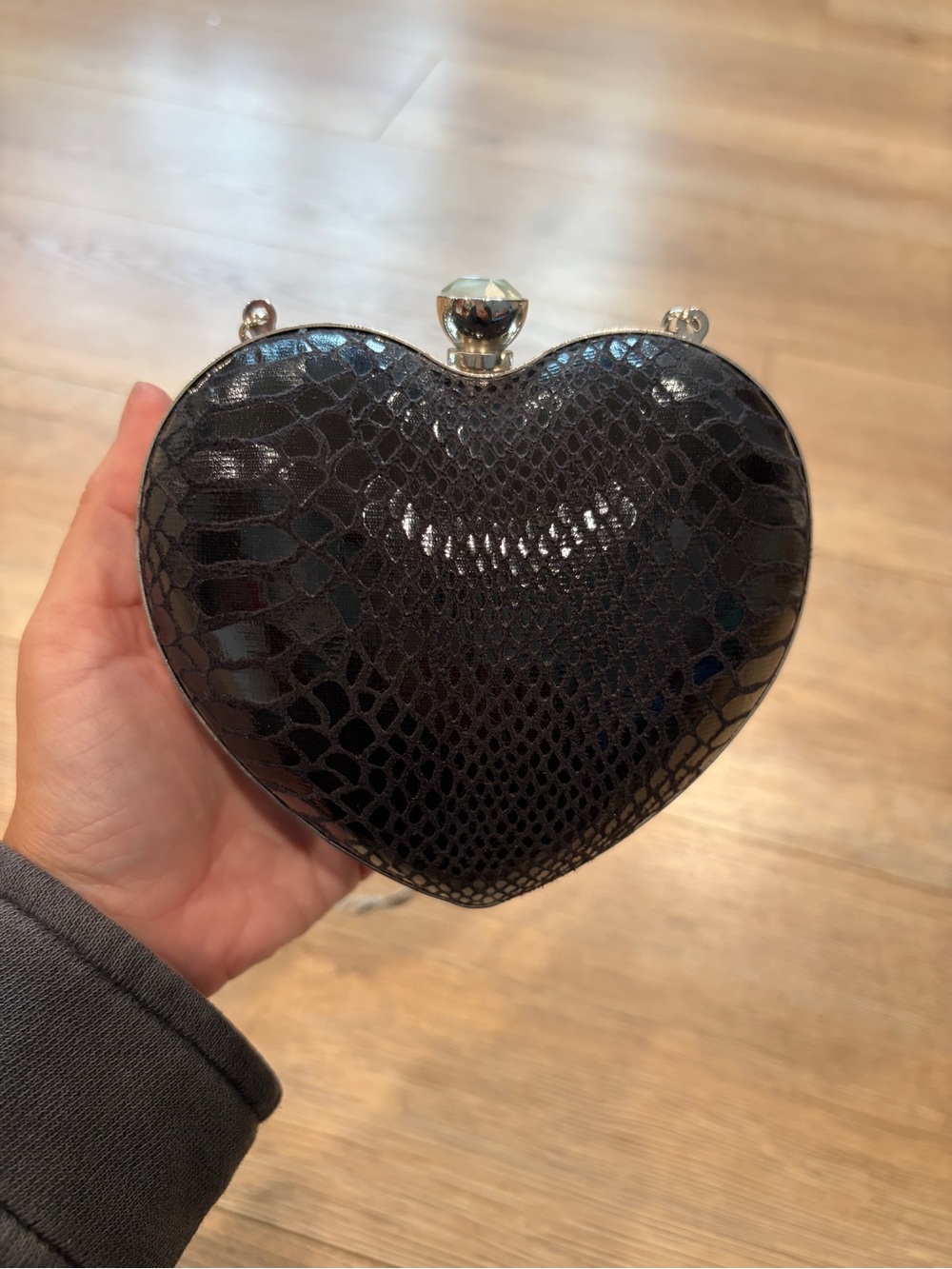 Mod by Design Black Heart Clutch Snakeskin Embossed Evening Bag Chain Purse